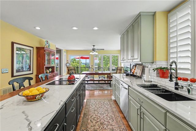 15 Iron Clad Drive, Salem, SC 29676