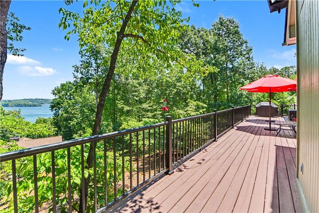 15 Iron Clad Drive, Salem, SC 29676