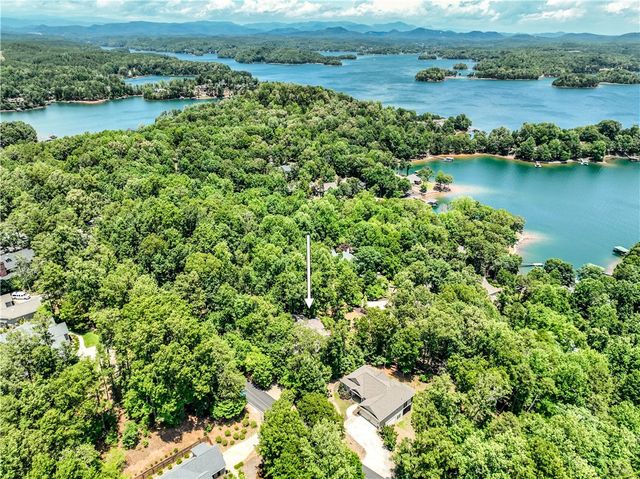 15 Iron Clad Drive, Salem, SC 29676