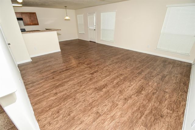 8934 Santo Domingo, Houston, TX 77017