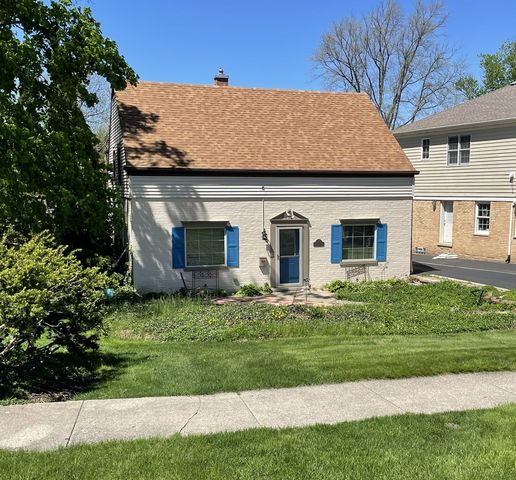 520 Glendale Avenue, Glen Ellyn, IL 60137