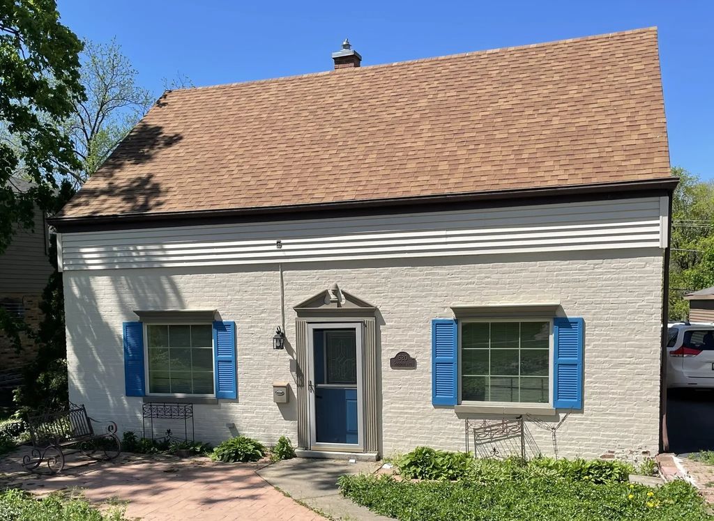 520 Glendale Avenue, Glen Ellyn, IL 60137