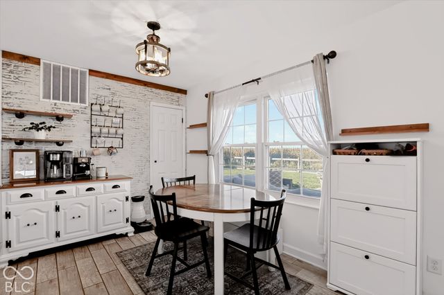390 Three Notch Lane, Bargersville, IN 46106