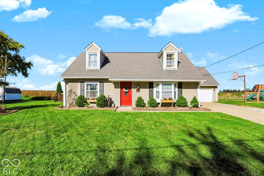 390 Three Notch Lane, Bargersville, IN 46106
