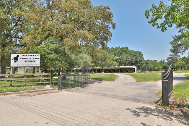 13523 Lakecrest Drive Drive, Cypress, TX 77429