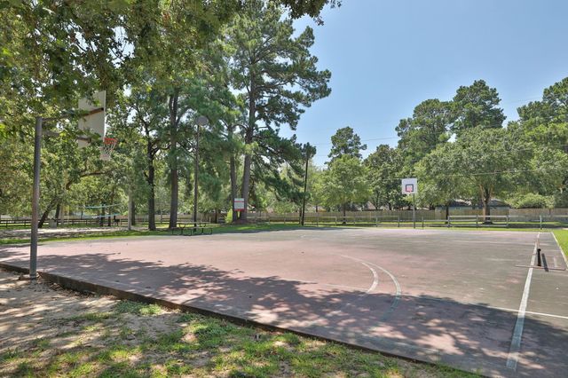 13523 Lakecrest Drive Drive, Cypress, TX 77429