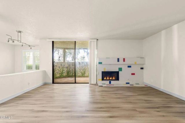 2202 Martinique Lane, Oxnard, CA 93035