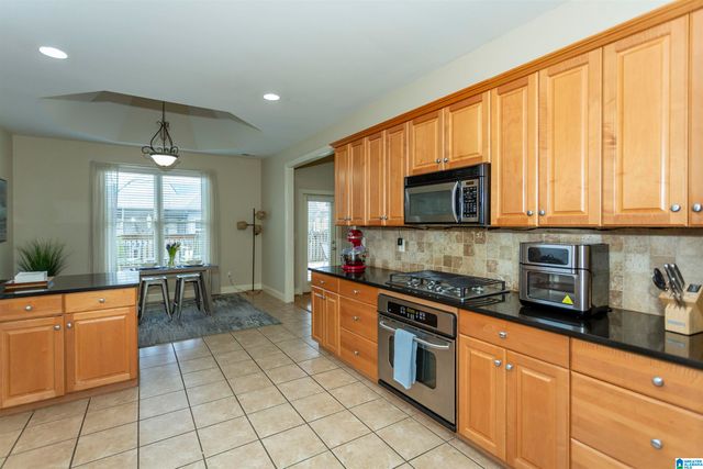 2107 SOUTHBRIDGE COURT, Hoover, AL 35244