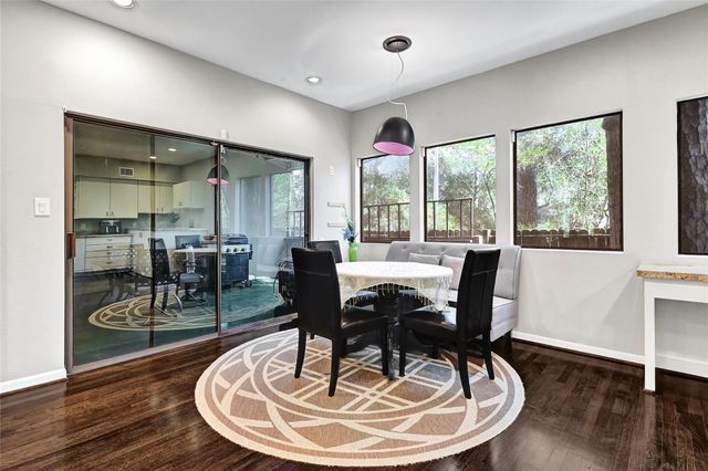 43 Legend Lane, Houston, TX 77024