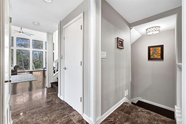 43 Legend Lane, Houston, TX 77024