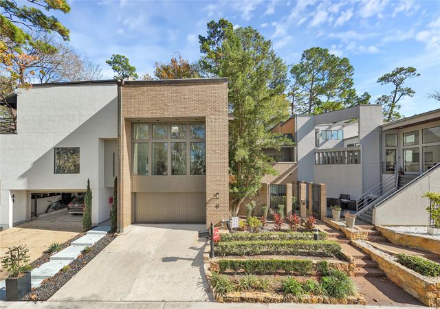 43 Legend Lane, Houston, TX 77024