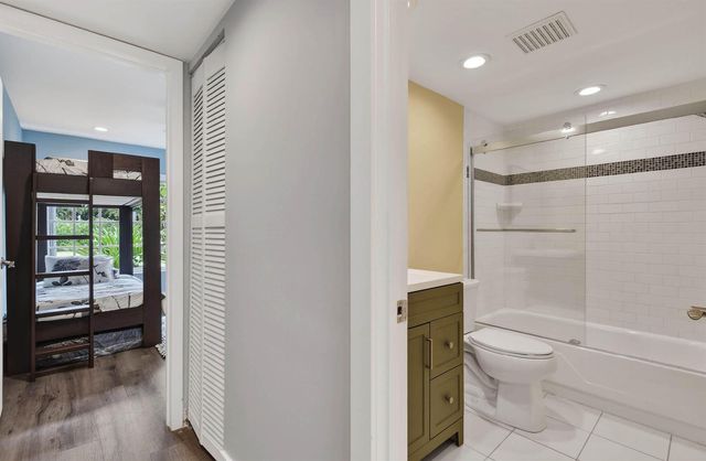 11521 Landing Place E1, North Palm Beach, FL 33408