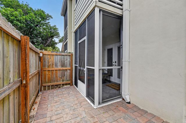 11521 Landing Place E1, North Palm Beach, FL 33408