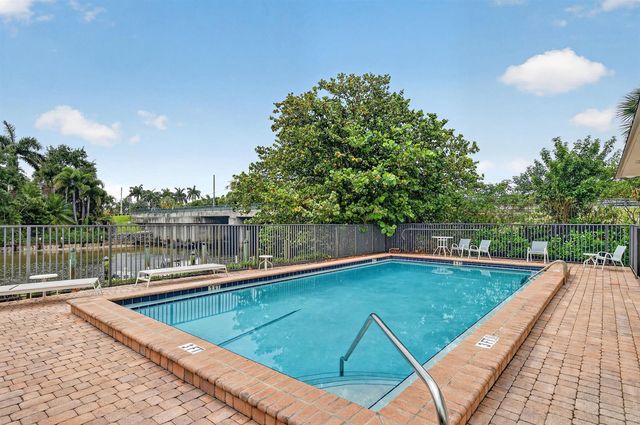 11521 Landing Place E1, North Palm Beach, FL 33408