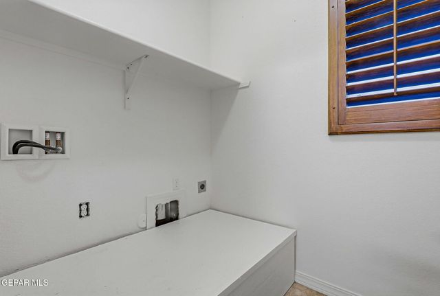 1537 Snowy Plover Street, El Paso, TX 79928