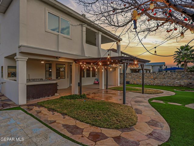 1537 Snowy Plover Street, El Paso, TX 79928