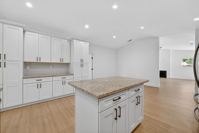 3400 Oxford Ct, Cameron Park, CA 95682