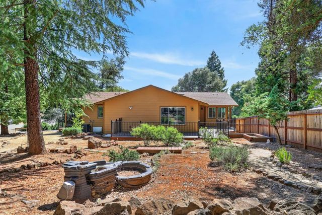 3400 Oxford Ct, Cameron Park, CA 95682