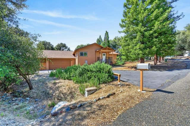 3400 Oxford Ct, Cameron Park, CA 95682