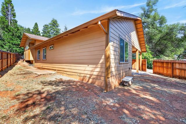 3400 Oxford Ct, Cameron Park, CA 95682
