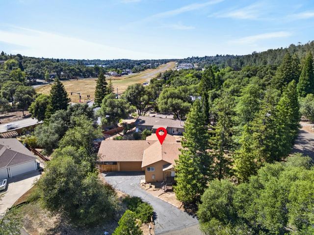 3400 Oxford Ct, Cameron Park, CA 95682