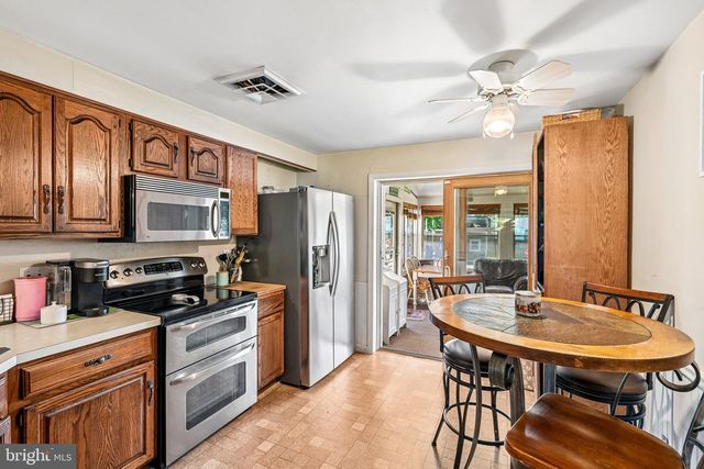 3216 W SUNSET AVE, Eagleville, PA 19403