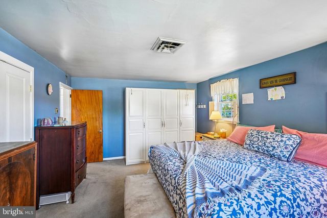 3216 W SUNSET AVE, Eagleville, PA 19403