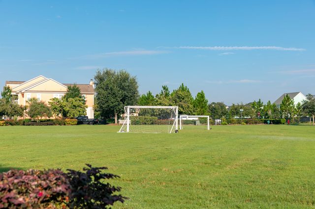 205 Citrus Drive, Summerville, SC 29486