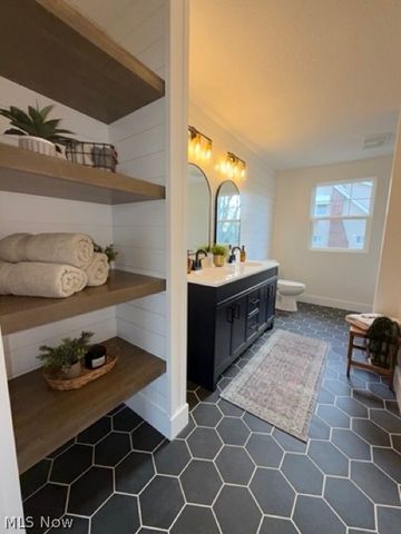 6446 Navarre Road SW, Navarre, OH 44662