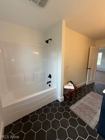 6446 Navarre Road SW, Navarre, OH 44662