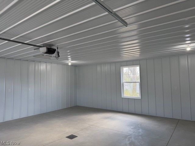 6446 Navarre Road SW, Navarre, OH 44662