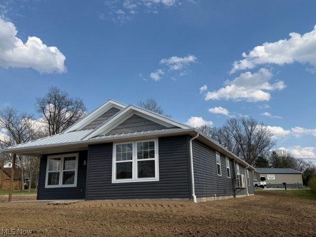 6446 Navarre Road SW, Navarre, OH 44662