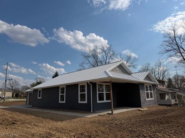 6446 Navarre Road SW, Navarre, OH 44662