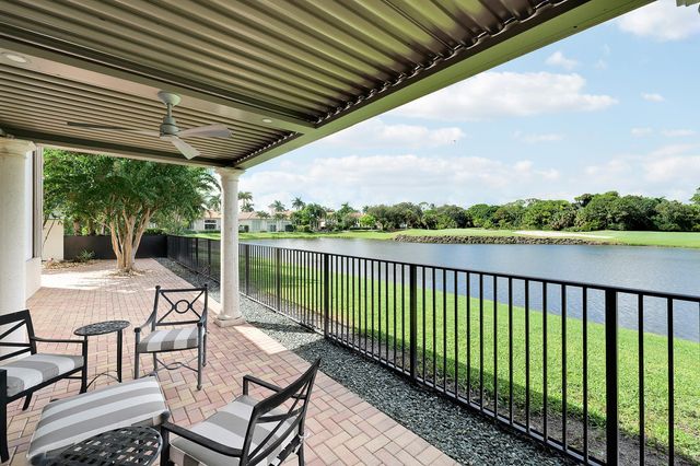 807 Floret Drive, Palm Beach Gardens, FL 33410