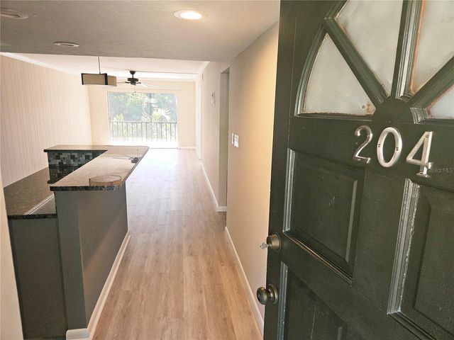 1650 PINE TREE LANE 204, Sarasota, FL 34236