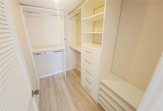 1650 PINE TREE LANE 204, Sarasota, FL 34236