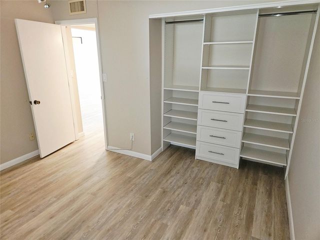 1650 PINE TREE LANE 204, Sarasota, FL 34236