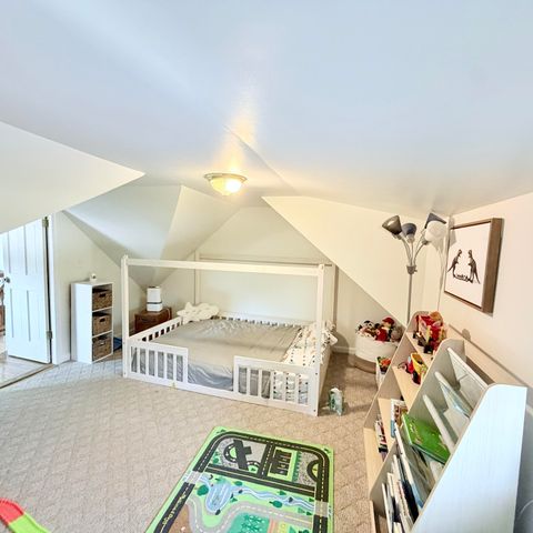 23 South Street, Champlain, NY 12919