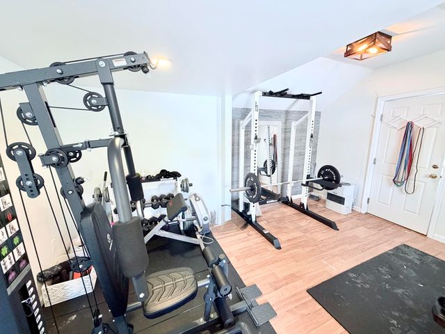 23 South Street, Champlain, NY 12919