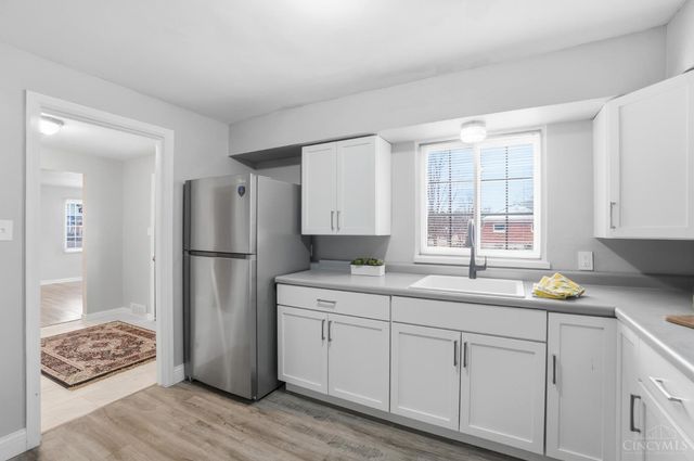 500 Schuyler Drive, Kettering, OH 45429