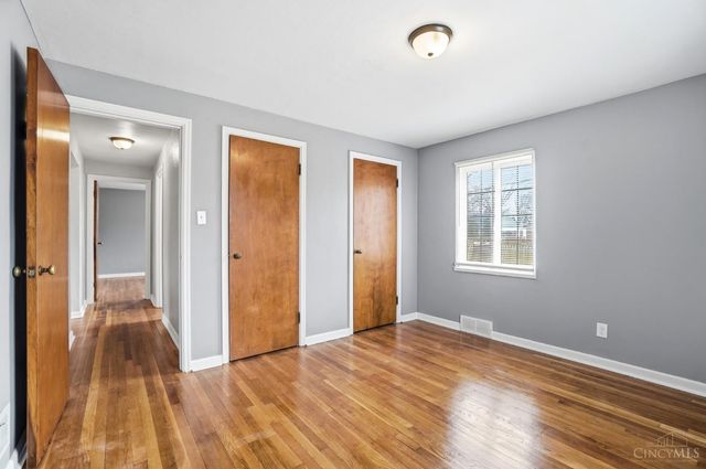 500 Schuyler Drive, Kettering, OH 45429