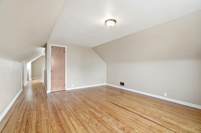 500 Schuyler Drive, Kettering, OH 45429