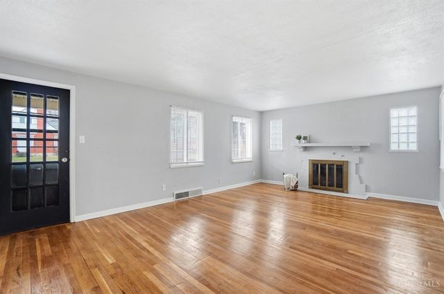 500 Schuyler Drive, Kettering, OH 45429