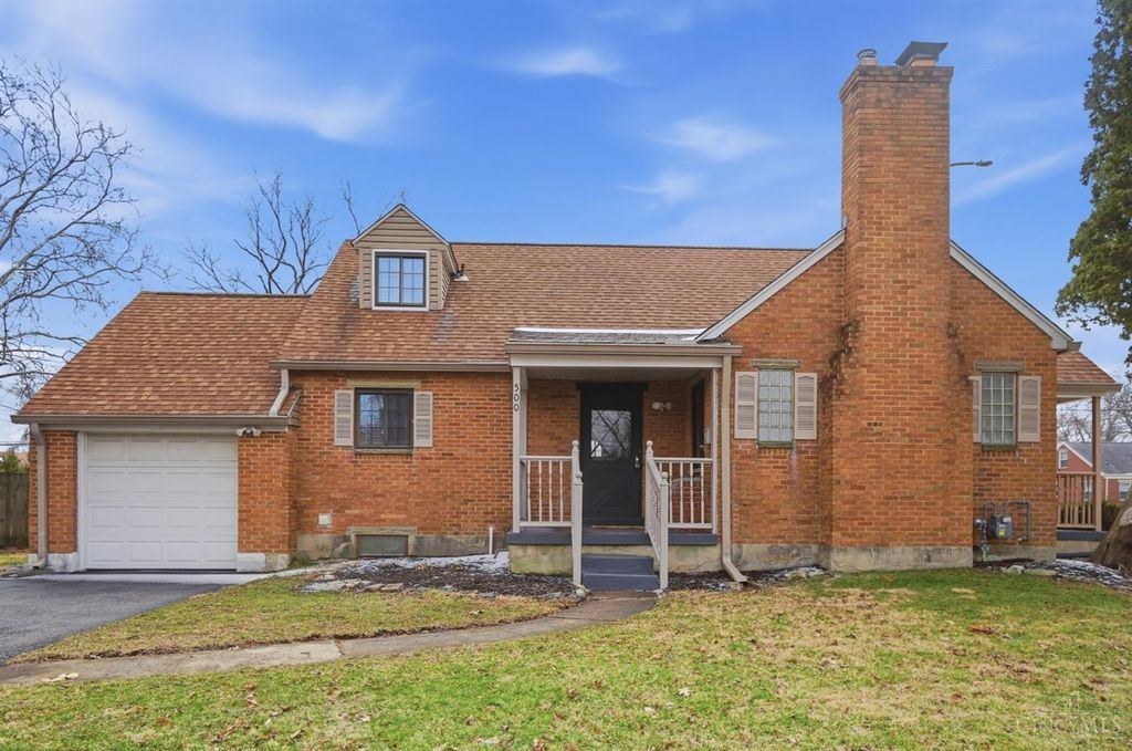 500 Schuyler Drive, Kettering, OH 45429