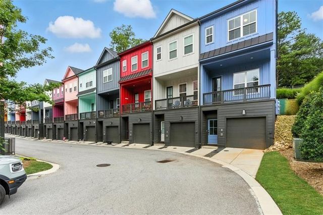 170 Color Circle, Atlanta, GA 30317