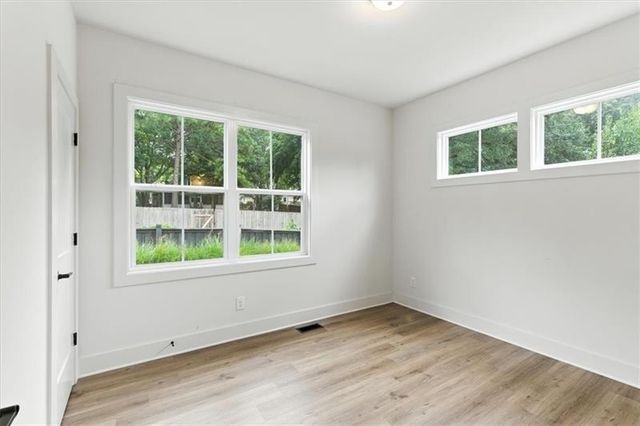 170 Color Circle, Atlanta, GA 30317