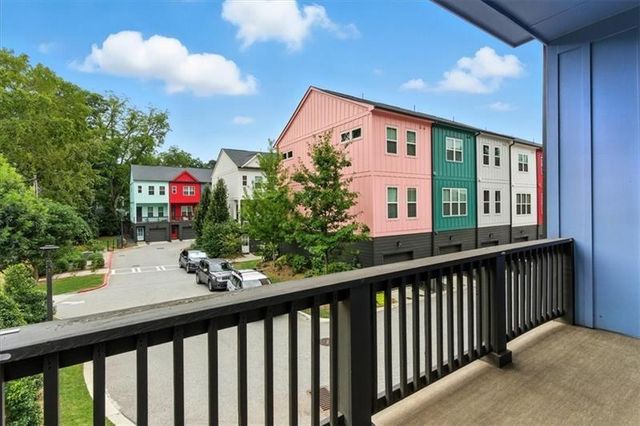 170 Color Circle, Atlanta, GA 30317