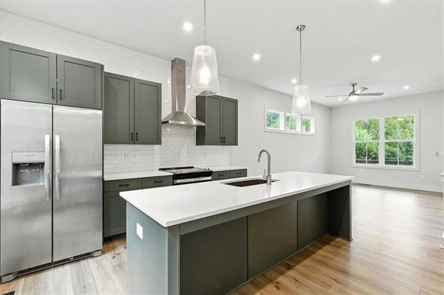 170 Color Circle, Atlanta, GA 30317