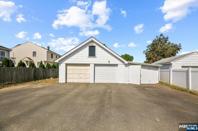 58 Grove Street, South Hackensack, NJ 07606