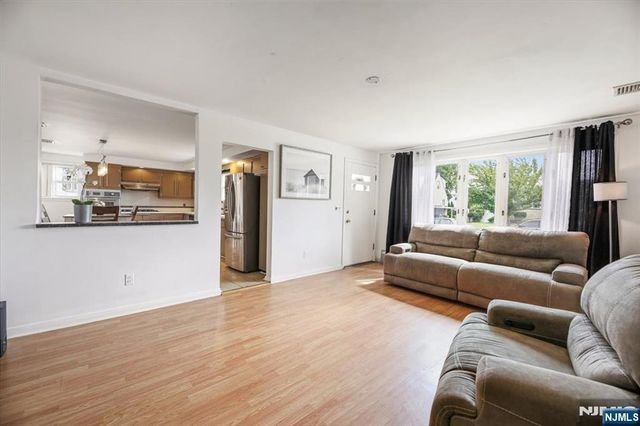 58 Grove Street, South Hackensack, NJ 07606